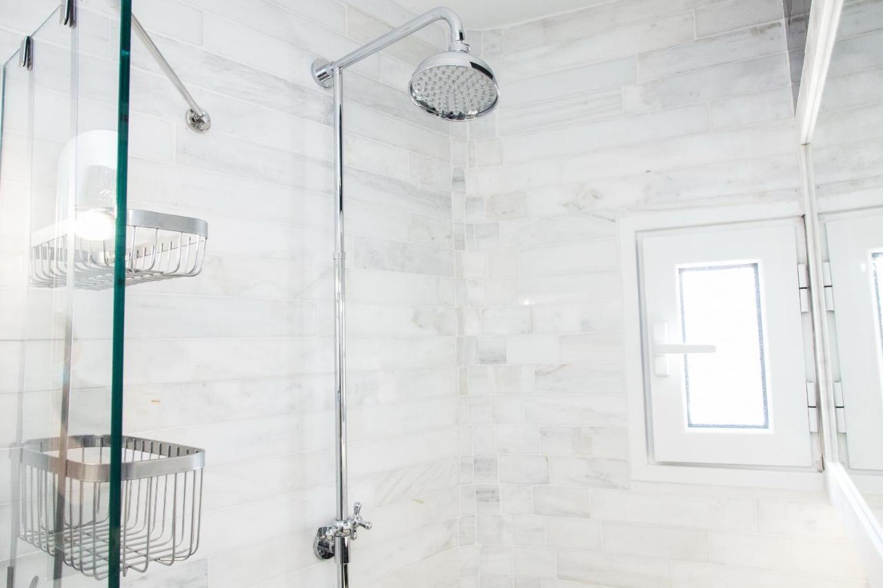 Gorgeous Penthouse With Private Jacuzzi And Amazing View! Apartment Athens Luaran gambar