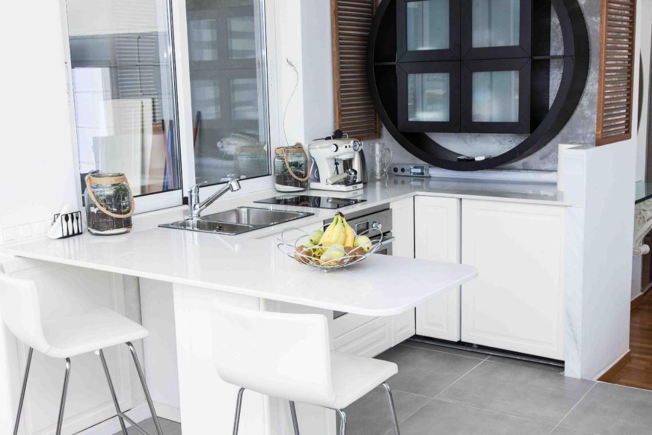 Gorgeous Penthouse With Private Jacuzzi And Amazing View! Apartment Athens Luaran gambar