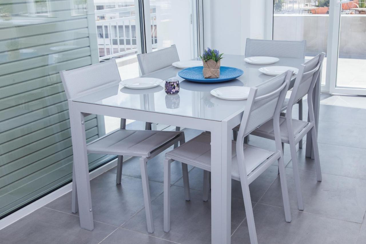 Gorgeous Penthouse With Private Jacuzzi And Amazing View! Apartment Athens Luaran gambar